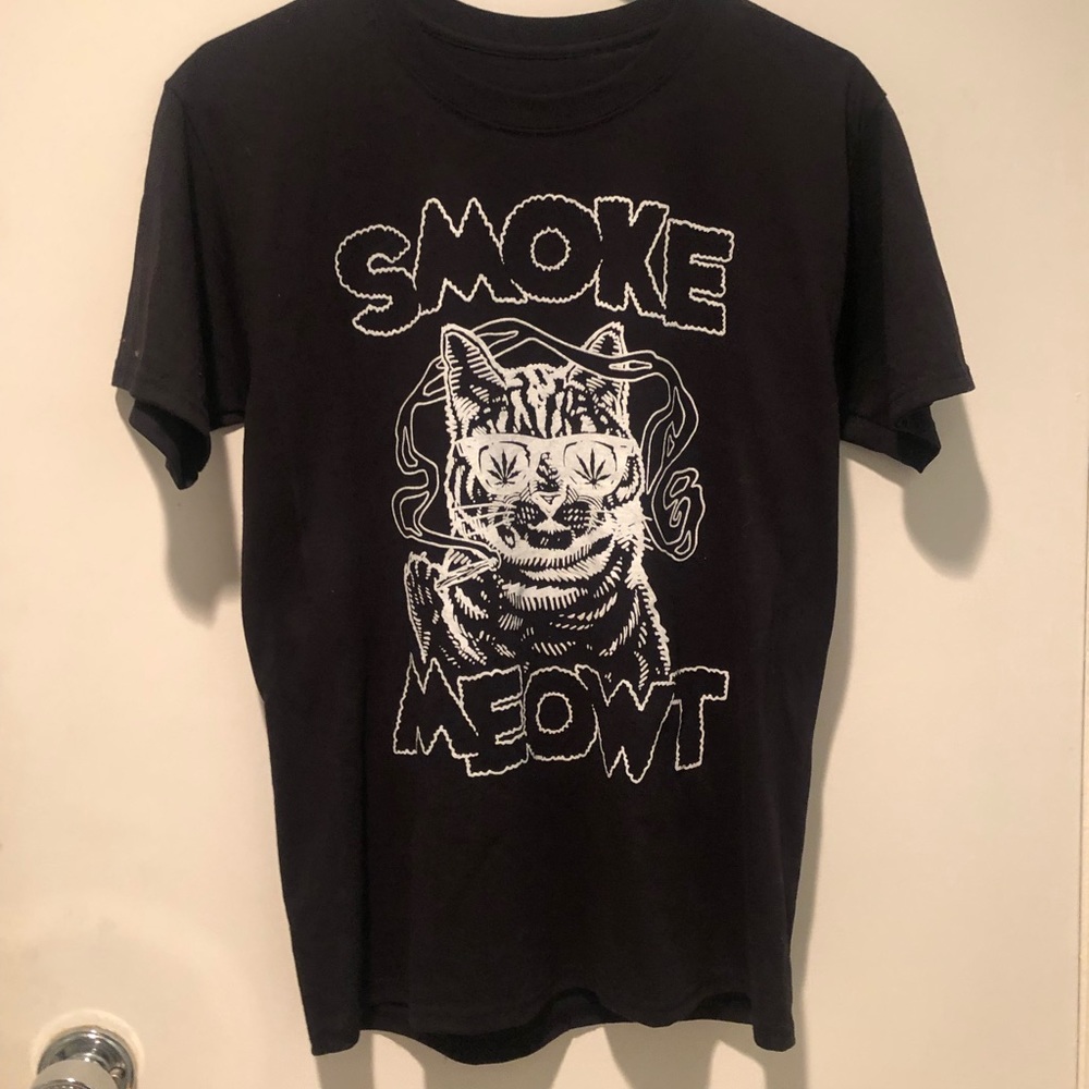 Small Smoke Meowt Black Tee